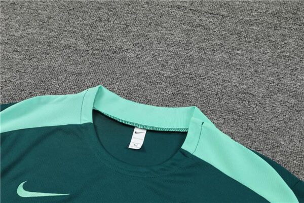 Tottenham Hotspur 2024-25 Dark Green Short Sleeve Training Kit - Image 8