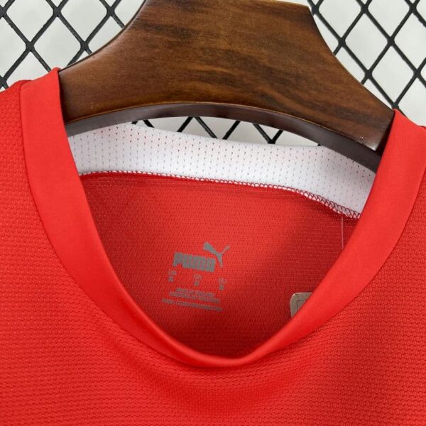 Stuttgart 2006-07 Away Retro Jersey - Image 8