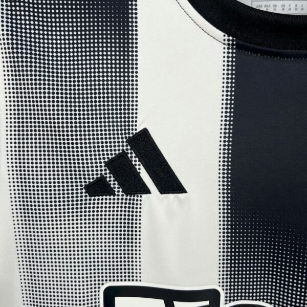 Newcastle United 2025-26 Home Jersey Fan Version - Image 8